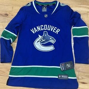 womens fanatics Branded Brock Boeser Blue Vancouver  Canucks Home Breackaway